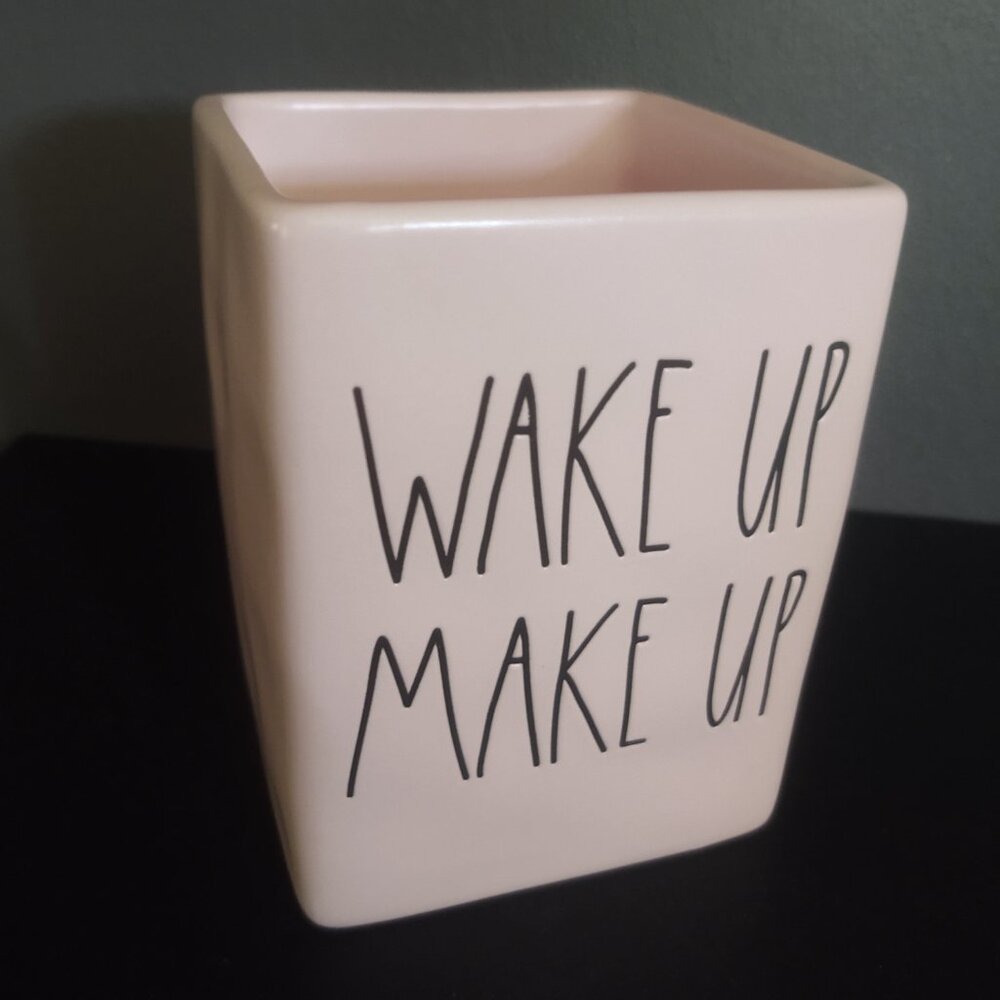 Rae Dunn 💄'ARTisan Collection' 'Wake Up 💋Make Up' Container~